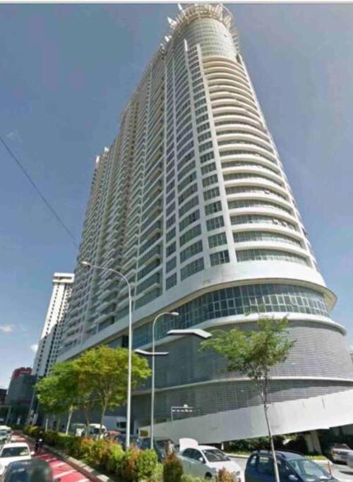 Apartamento Cozy Regalia Kl 吉隆玻 Lrt & Ktm @1 Parking & Wifi Kuala Lumpur Exterior foto
