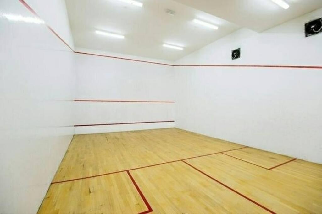 Apartamento Cozy Regalia Kl 吉隆玻 Lrt & Ktm @1 Parking & Wifi Kuala Lumpur Exterior foto